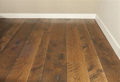 Hickory Engineered Flooring :- Size - 6 1/2'' *3/4'' * RL sq.ft/ box - 22.39, Style - H.S And Distressed, Colour - Medici Original